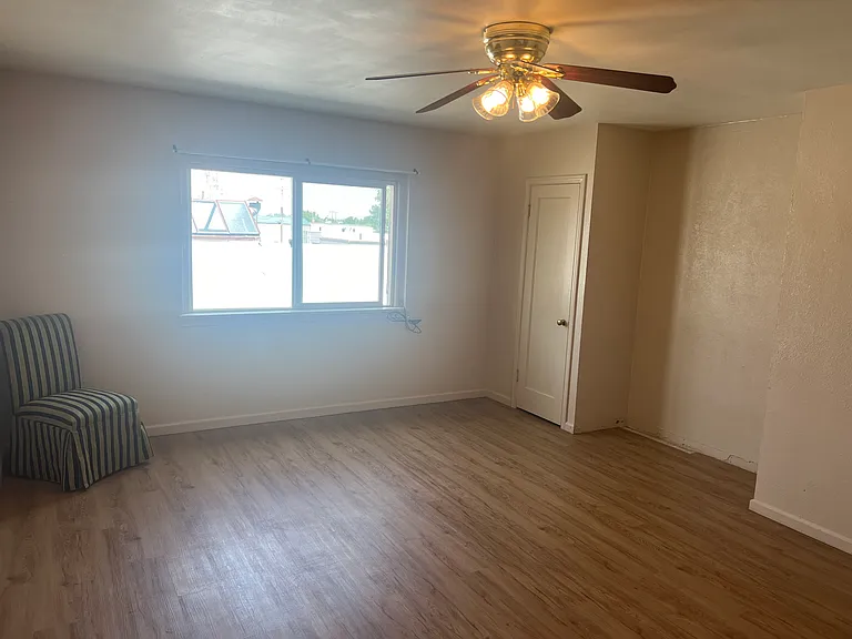 124 N 2nd Ave #8 — Photo 8