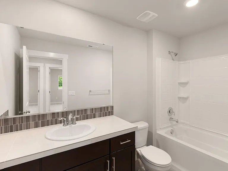11010 33rd St NE — Photo 19