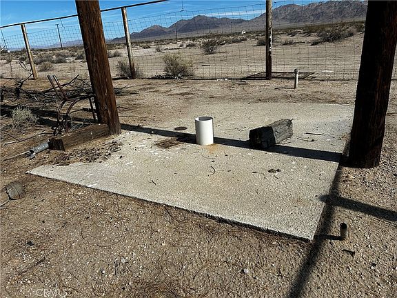 3rd image of 87780 Amboy Rd