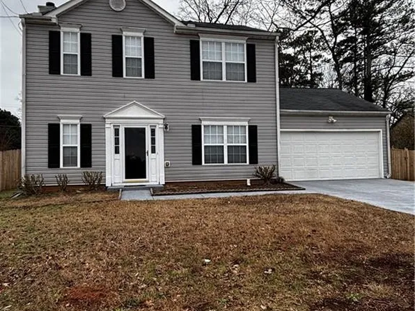 4320 Catalpa Ct, Ellenwood, GA 30294