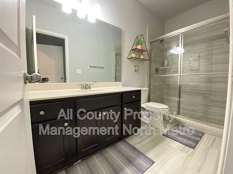 3112 Avenel Ct — Photo 6