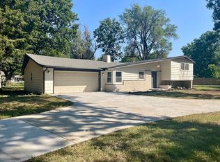 3662 S Howe Ave, Wichita, KS 67215