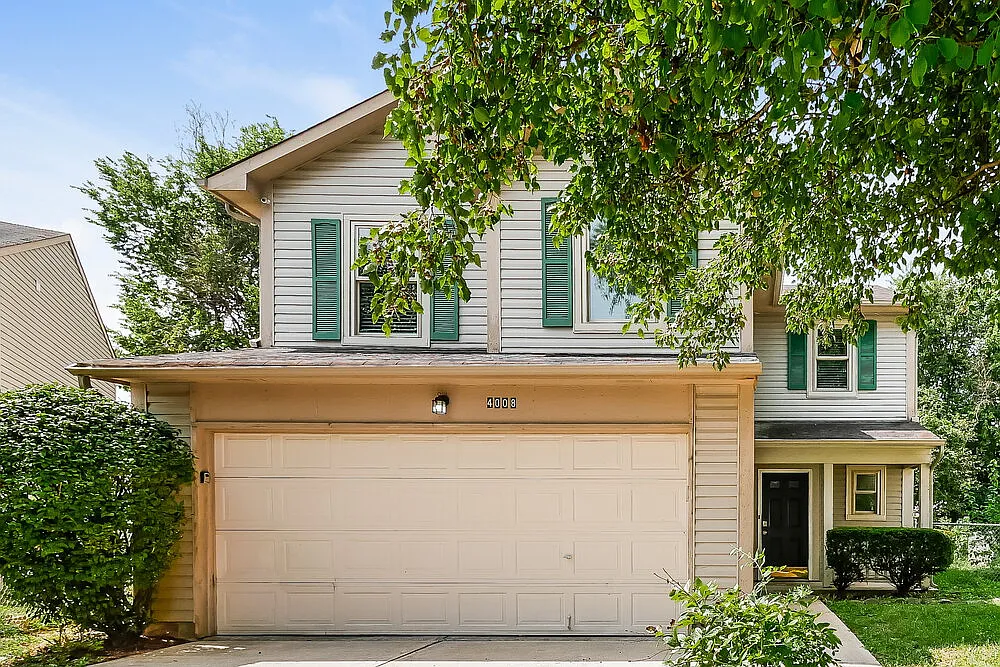 4 bed, 2.5 bath, 1989 sqft, $1,990 — Photo 1
