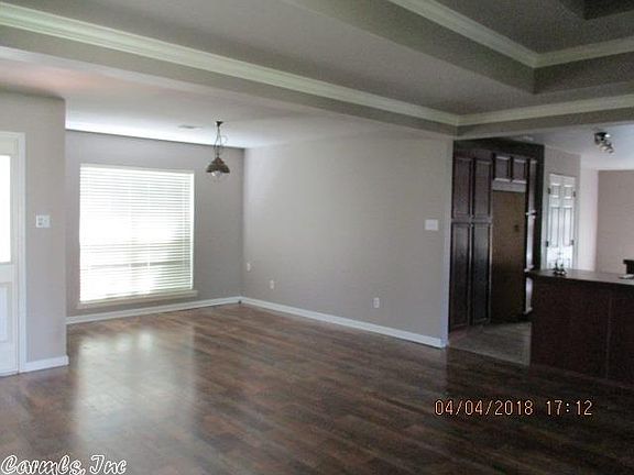 2nd image of 401 W Sunset Dr