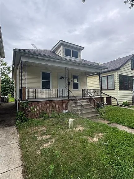 408 Elm Ave — Photo 3