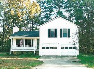 382 Cross Creek Pl, Auburn, GA 30011