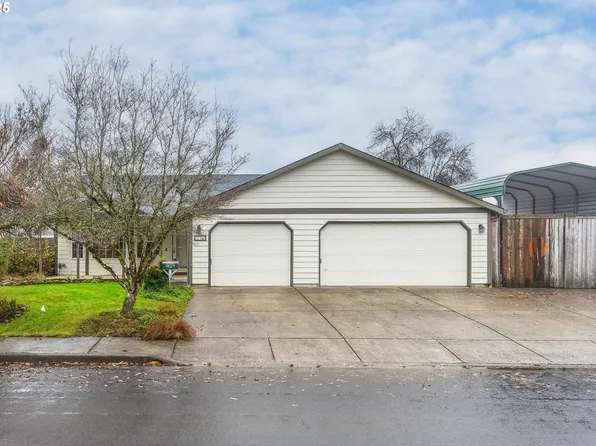 703 NW 17th St, Battle Ground, WA 98604