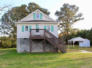 10354 Maryus Rd, Hayes, VA 23072