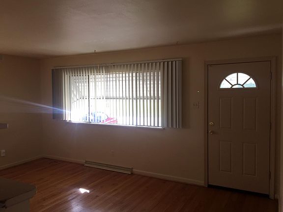 4th image of 7475 Castro Dr
