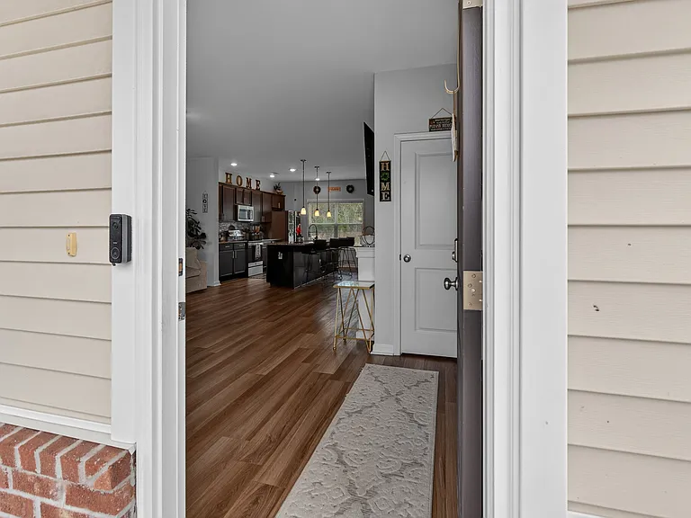 99 Blueberry Ct NE — Photo 4