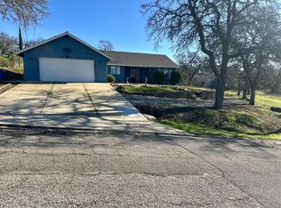 2427 Heinemann Dr, Valley Springs, CA