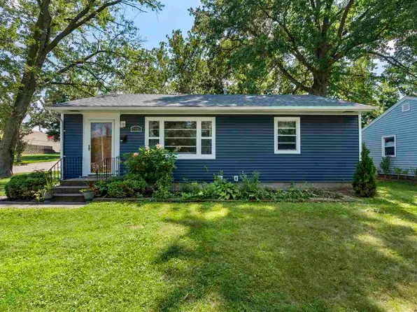 2125 F St, Iowa City, IA 52245