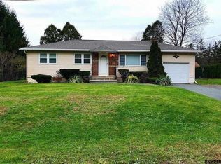 24 Paul Rd, Castleton, NY 12033