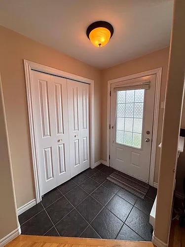 148 Transom Dr Photo 1