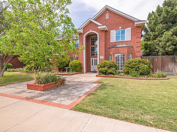 2nd image of 5704 Hillcrest Pl