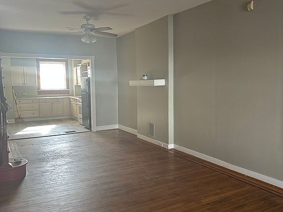 2nd image of 2687 Wilkens Ave