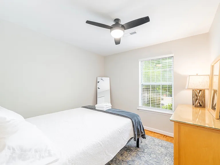 101 Leigh Pl — Photo 10