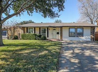 3113 Commonwealth St, Irving, TX 75062