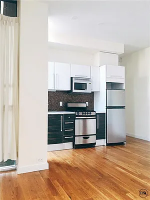 Rented by DSA Realty | media 17