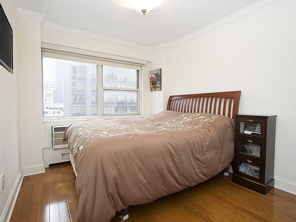 4th image of 153 E 57th St APT 14G