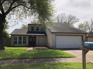 3116 Heritage Green Dr, Pearland, TX 77581