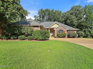143 Navajo Cir, Clinton, MS 39056
