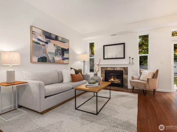 21508 50th Avenue W #D4, Mountlake Terrace, WA 98043