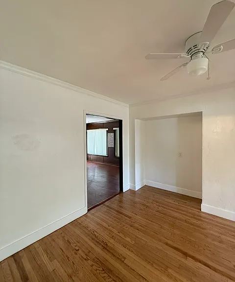 1545 Mantua Ave — Photo 52