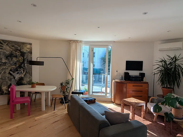 70 Eckford St #2A — Photo 2