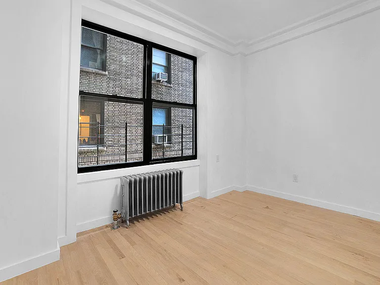 740 W End Ave #43 — Photo 12