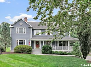4 Founders Way, Monroe, CT 06468