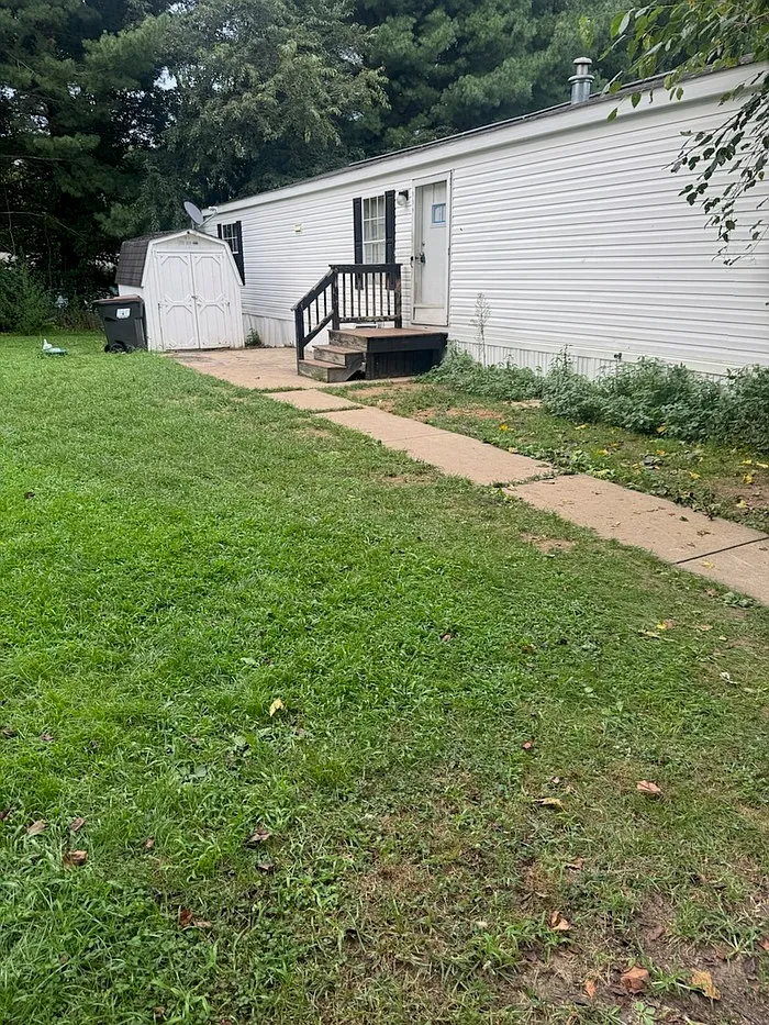 3 bed, 2.0 bath, $1,600 — Photo 1
