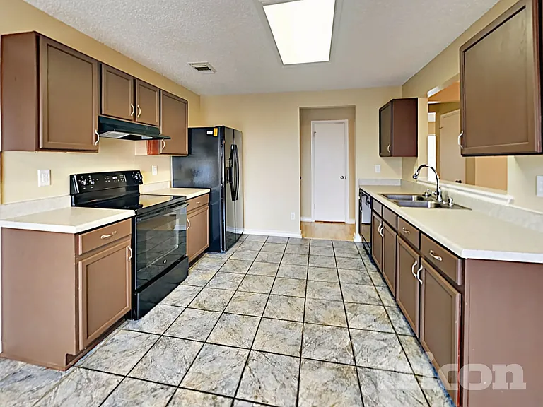 8030 Falcon Meadow Dr — Photo 7