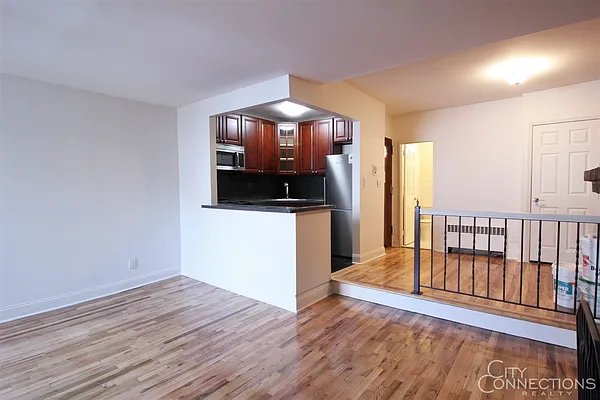 Rented by City Connections Realty | media 39