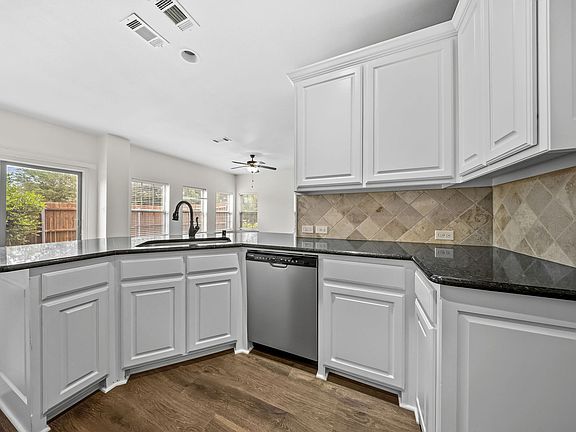 5th image of 2245 Caniesto St