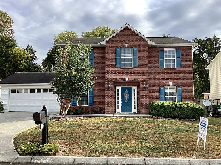 7218 Haynesfield Ln — Photo 1