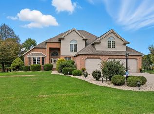 2438 Millsboro Rd, Ontario, OH 44906