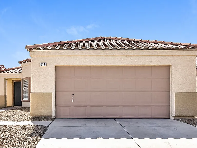 613 Black Sand Ct — Photo 1