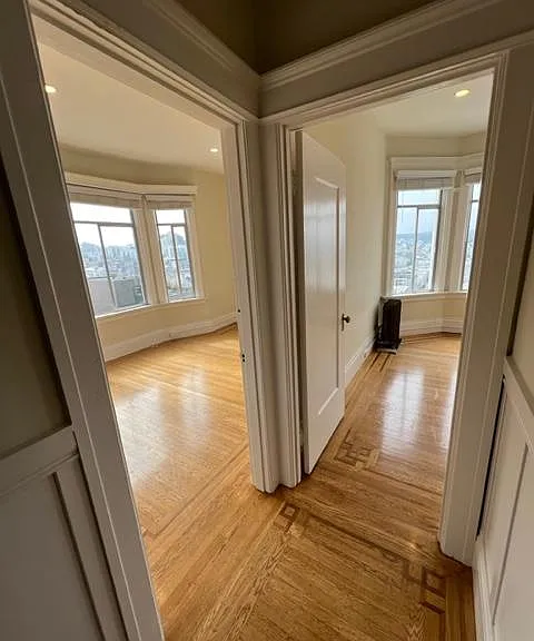 2405 Larkin St — Photo 6