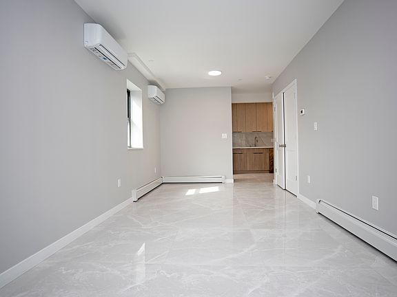3rd image of 7163 161st St #2C