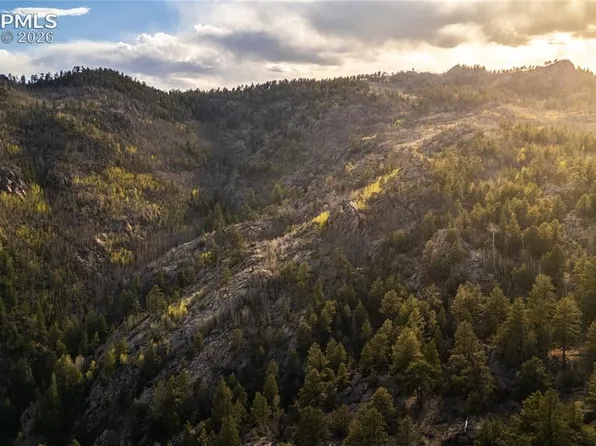 404 Valley Dr, Guffey, CO 80820