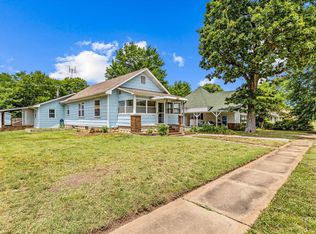 1102 N Central Ave, Monett, MO 65708