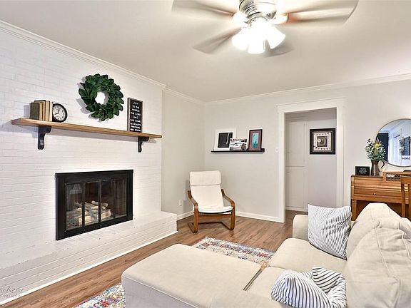 3rd image of 2309 Sylvan Dr