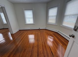 148 Indiana Ave #1, Providence, RI 02905