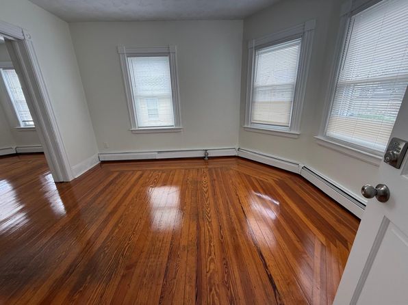 148 Indiana Ave #1