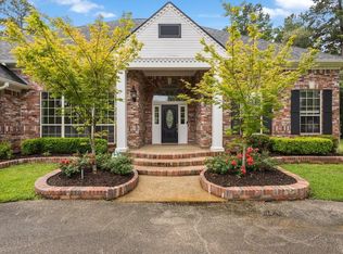 280 Pecan Creek Dr, Henderson, TX 75654