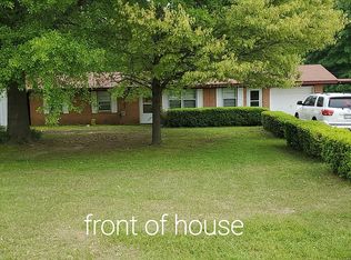 3205 Leopard Dr, Texarkana, TX 75501