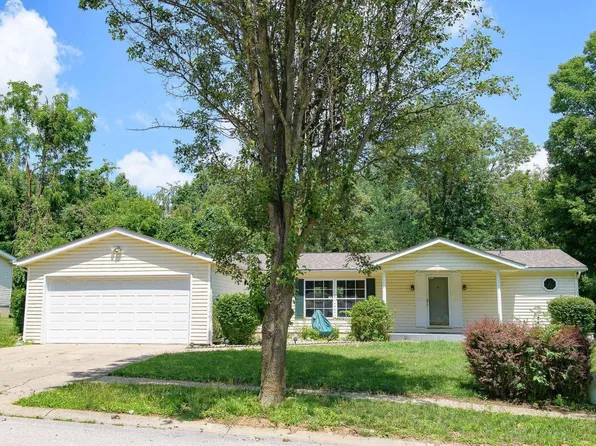 4012 W Cedar Chase Dr, Bloomington, IN 47403