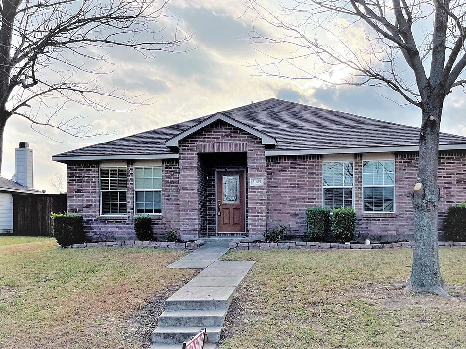 1st image of 3005 Lake Vista Dr