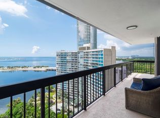 Brickell Bay Club, Miami, FL 33129